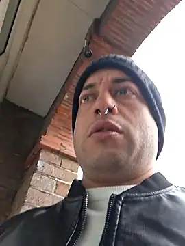 imitalian90 online show from February 2, 11:42 am