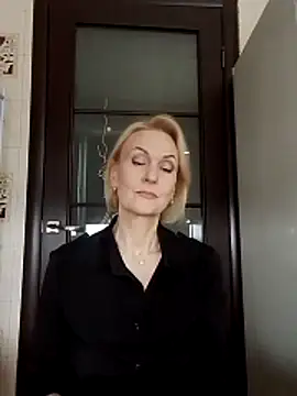 MichelleSolis online show from March 25, 1:50 pm