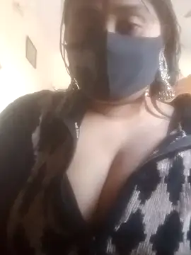 Snapshot of Noughty_Jasmin chatting on February 6, 9:45 am Noughty Jasmin online show from February 6, 9:45 am