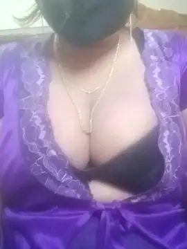 Snapshot of Noughty_Jasmin chatting on February 16, 10:22 am Noughty Jasmin online show from February 16, 10:22 am