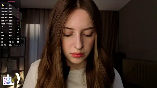 LeanneDinkle online show from March 28, 4:12 am