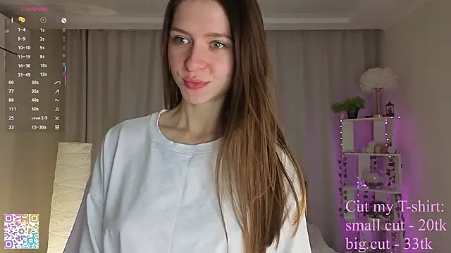 DavinaParady online show from February 4, 6:19 am