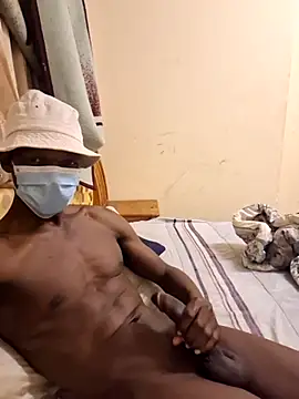 Snapshot of dark-hard-good chatting on March 15, 12:38 am dark-hard-good online show from March 15, 12:38 am