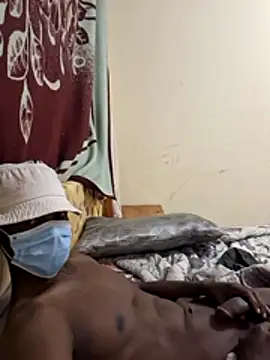 Snapshot of dark-hard-good chatting on March 27, 3:45 am dark-hard-good online show from March 27, 3:45 am