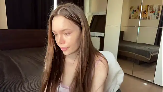 TinaScarlet online show from May 14, 8:10 am