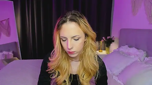 Tiffany  King online show from May 7, 5:46 am