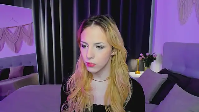 Tiffany  King online show from May 8, 5:46 am