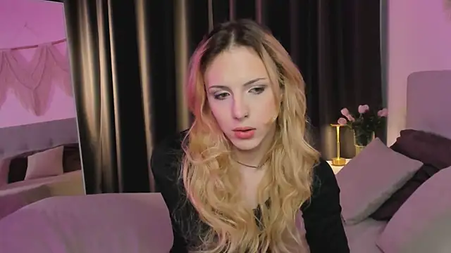 Tiffany  King online show from May 12, 5:37 am