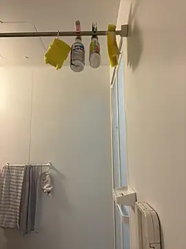 Snapshot of K0U-123 chatting on March 9, 9:24 am K0U-123 online show from March 9, 9:24 am