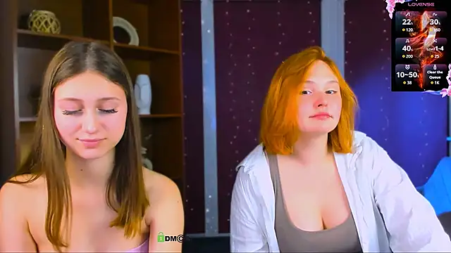 arianaa cat online show from May 26, 6:26 pm