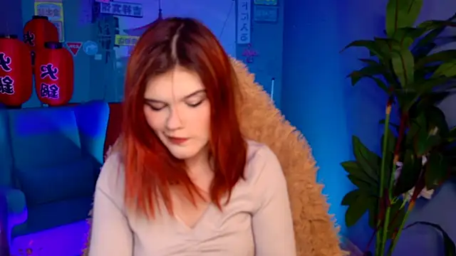 EllieFoxy online show from February 7, 9:46 am