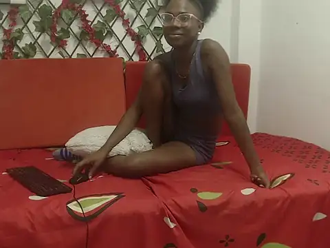 cataleyasims online show from February 6, 8:12 pm