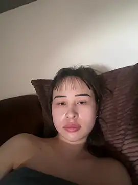 Just-Lilly online show from February 12, 9:59 am