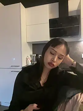Just-Lilly online show from May 17, 3:26 am