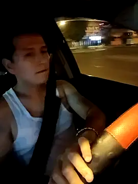 Snapshot of tresporcincoesmimedida chatting on February 9, 6:50 am tresporcincoesmimedida online show from February 9, 6:50 am