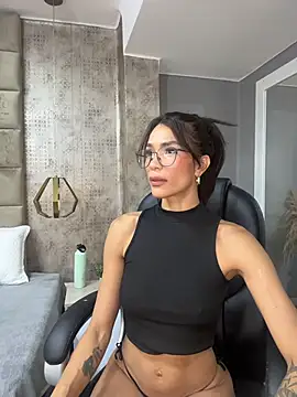 Snapshot of SofiaRivero chatting on April 18, 7:07 pm SofiaRivero online show from April 18, 7:07 pm