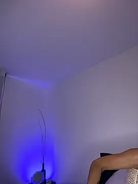Snapshot of SofiaRivero chatting on June 19, 5:28 pm SofiaRivero online show from June 19, 5:28 pm