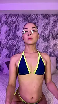 Mialarouse online show from May 5, 9:12 pm