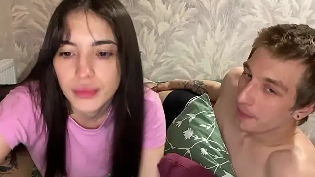 sweetiepipe online show from May 8, 9:31 pm
