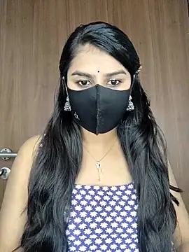 Snapshot of Alix_cuti chatting on April 10, 6:34 pm Alix cuti online show from April 10, 6:34 pm