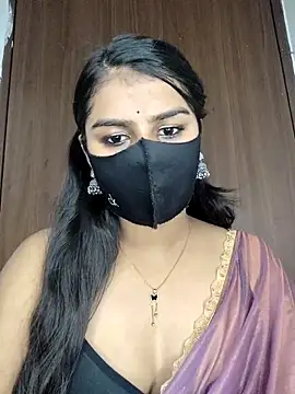 Snapshot of Alix_cuti chatting on May 4, 5:42 pm Alix cuti online show from May 4, 5:42 pm