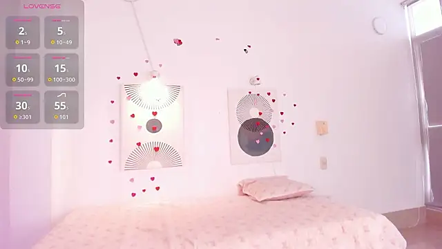 Snapshot of paulina_soul chatting on March 19, 3:38 pm paulina soul online show from March 19, 3:38 pm