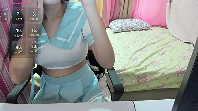 Snapshot of HornyAsianXxX chatting on June 20, 10:23 pm HornyAsianXxX online show from June 20, 10:23 pm