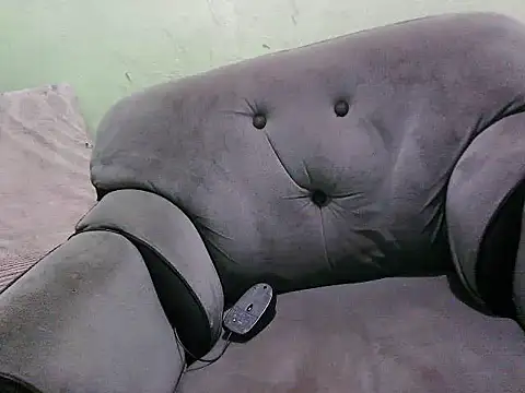 hot pilipina25xxx online show from April 8, 1:05 am