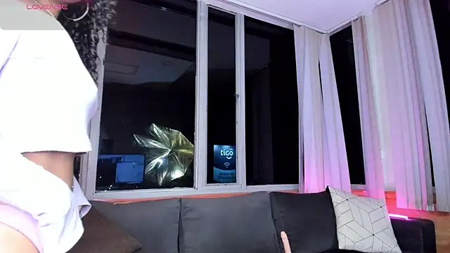 naomi lane  online show from February 5, 3:55 am