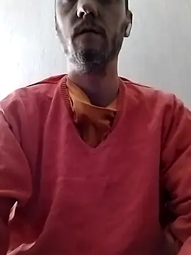 Snapshot of yannux23cm chatting on February 15, 2:47 pm yannux23cm online show from February 15, 2:47 pm