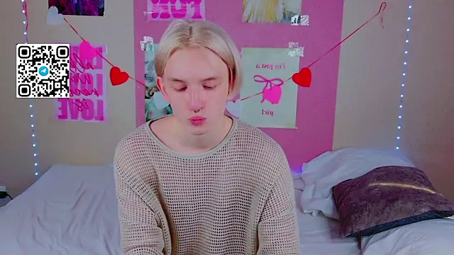 Snapshot of Ron_Vilss chatting on February 25, 8:13 am Ron Vilss online show from February 25, 8:13 am