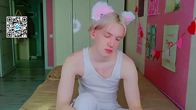 Snapshot of Ron_Vilss chatting on March 14, 8:31 am Ron Vilss online show from March 14, 8:31 am