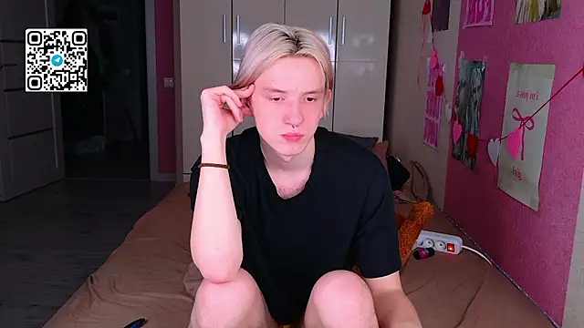 Snapshot of Ron_Vilss chatting on March 27, 1:33 pm Ron Vilss online show from March 27, 1:33 pm