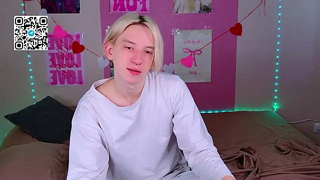 Snapshot of Ron_Vilss chatting on March 31, 6:03 am Ron Vilss online show from March 31, 6:03 am