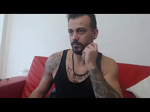 RyanxCole online show from February 2, 12:59 pm