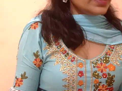 cute aada online show from February 5, 5:56 am