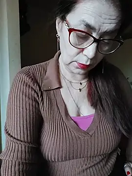 Love Tina4ever online show from February 10, 7:01 am