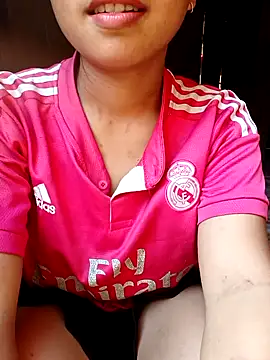 Small flower1 online show from April 3, 10:13 am