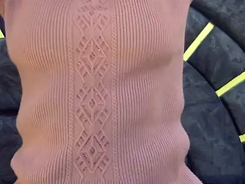 Cute Aayera online show from February 2, 5:28 am