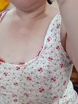 Yummyamasha online show from May 16, 5:48 am