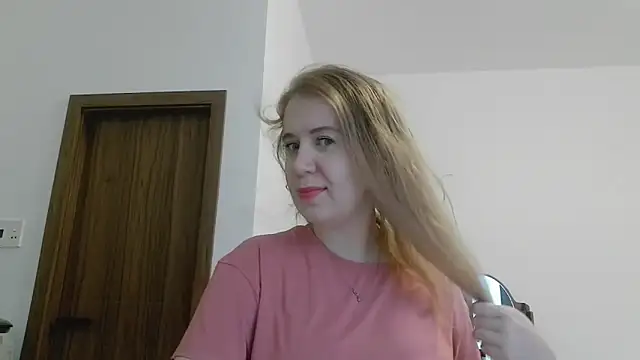 EllaJourney online show from February 6, 9:56 am