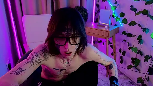 Snapshot of swagamee chatting on February 18, 9:00 pm swagamee online show from February 18, 9:00 pm