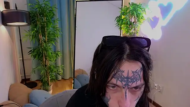 Snapshot of swagamee chatting on March 27, 3:34 pm swagamee online show from March 27, 3:34 pm