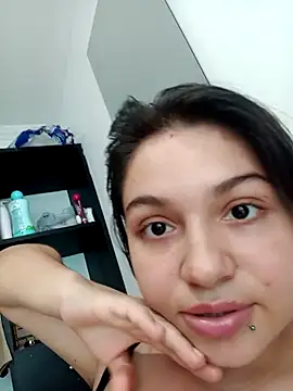 Alice BigBoobs Milk online show from March 26, 6:57 pm