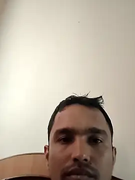 Snapshot of Mumbai_handsom92 chatting on June 17, 7:55 am Mumbai handsom92 online show from June 17, 7:55 am