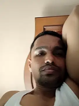 Snapshot of Mumbai_handsom92 chatting on July 17, 6:20 am Mumbai handsom92 online show from July 17, 6:20 am
