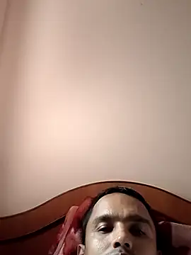 Snapshot of Mumbai_handsom92 chatting on July 24, 10:24 am Mumbai handsom92 online show from July 24, 10:24 am