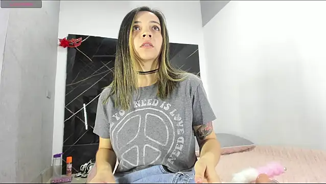 Ana-Spencer online show from February 14, 11:07 am