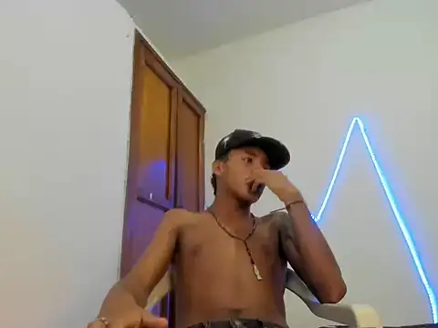 badboy420  online show from February 4, 8:14 pm