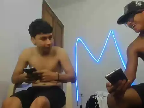 badboy420  online show from February 9, 4:00 pm